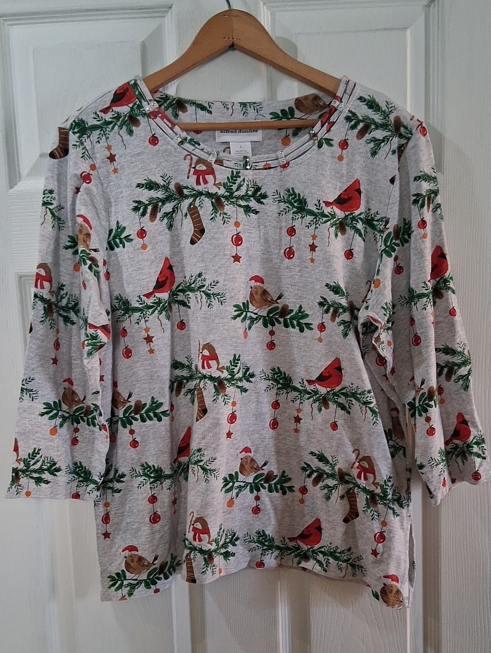 Alfred Dunner Women's Gray Holiday Cardinal Print 3/4 Sleeve Top